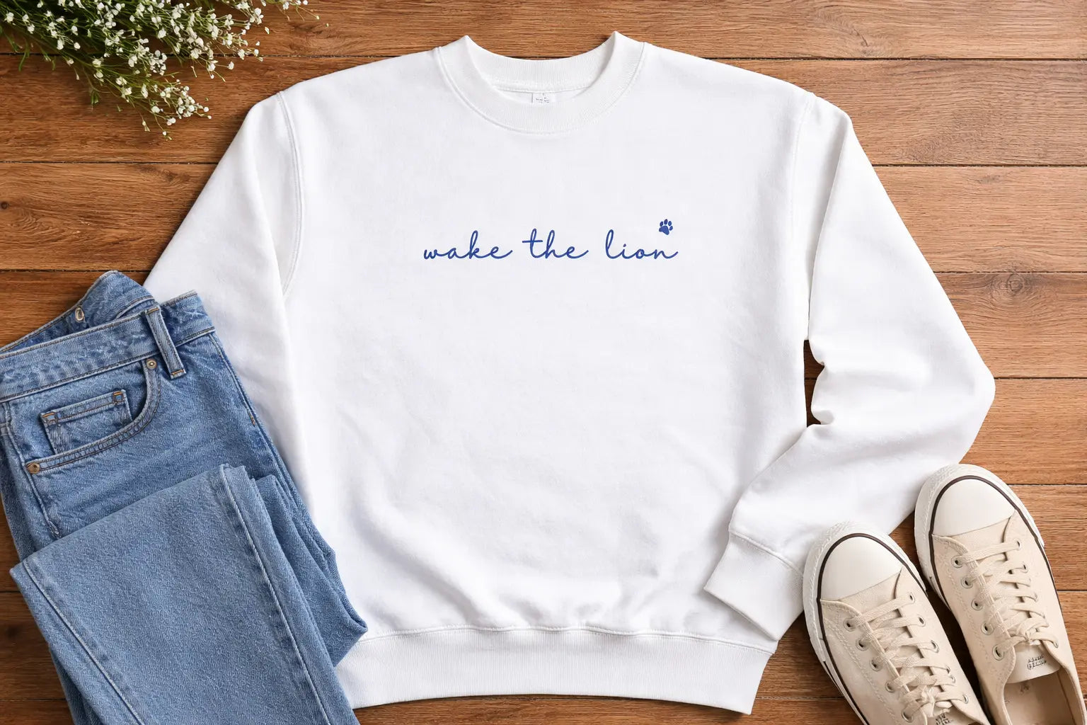 Wake the Lion Sweatshirt TP
